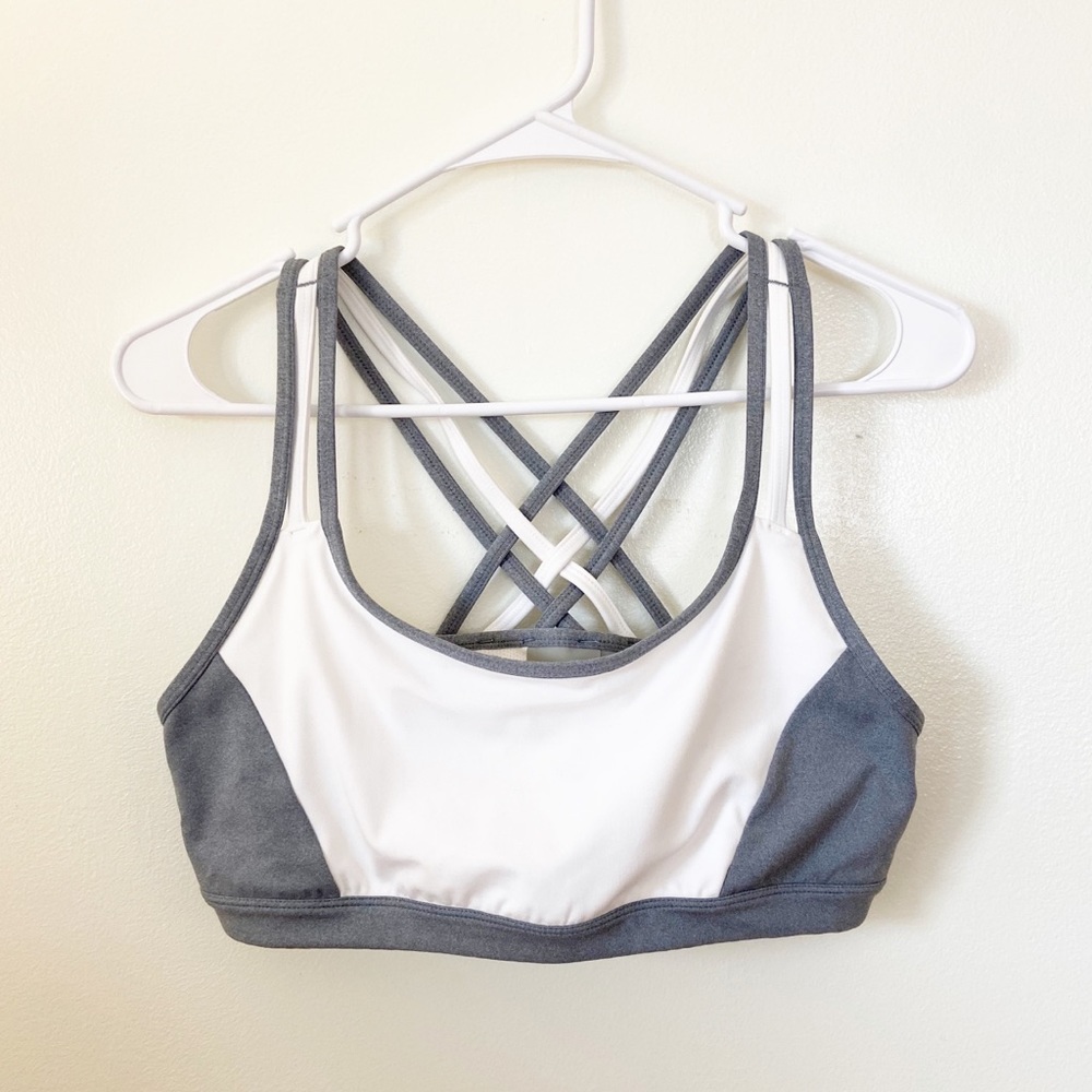 Athleta Fully Focused Sports Bra Sz L